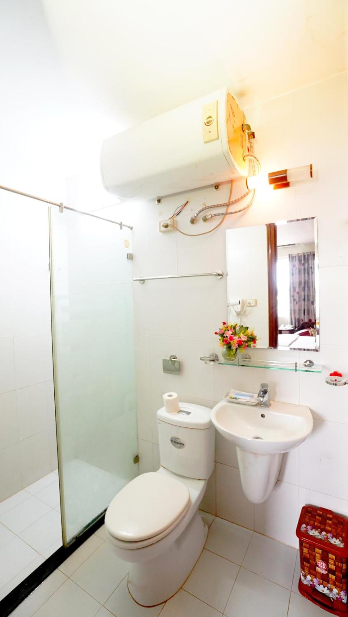 Ho Sen Xanh Hotel هانوي المظهر الخارجي الصورة